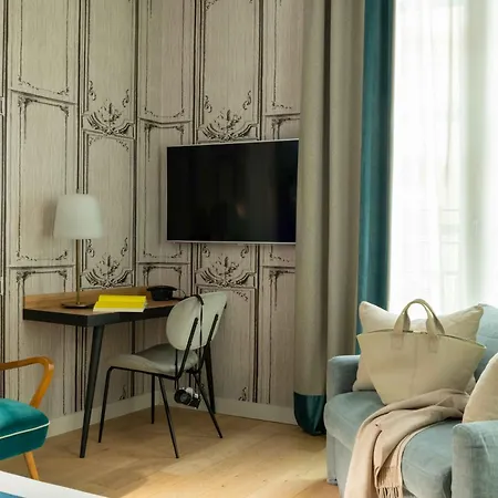 Hotel Lyric Opera Parigi