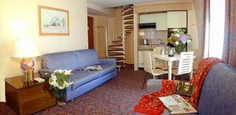 Hotel Lyric Opera Parigi