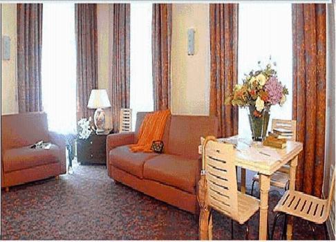 Lyric Opera Hotel Parigi